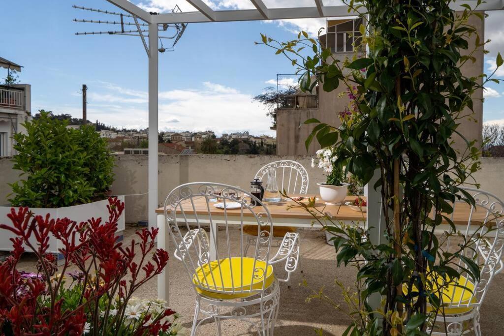 Ebullience - Stylish & Chic Athens Apartment Экстерьер фото