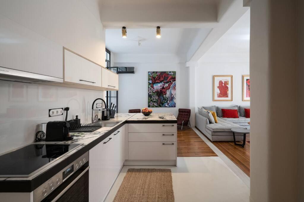 Ebullience - Stylish & Chic Athens Apartment Экстерьер фото