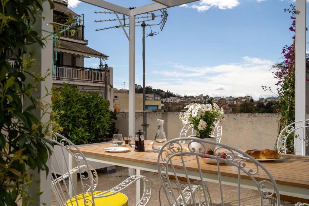 Ebullience - Stylish & Chic Athens Apartment Экстерьер фото
