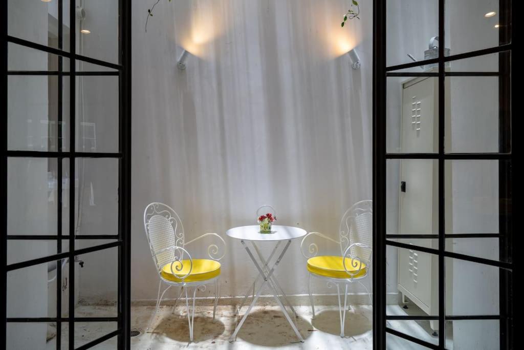 Ebullience - Stylish & Chic Athens Apartment Экстерьер фото