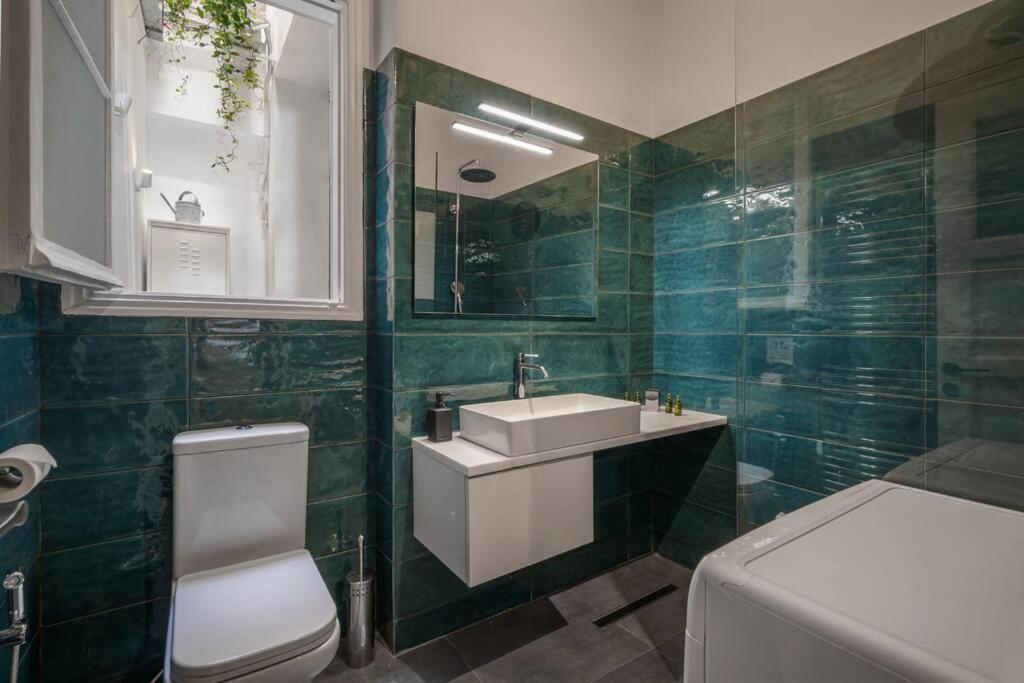 Ebullience - Stylish & Chic Athens Apartment Экстерьер фото
