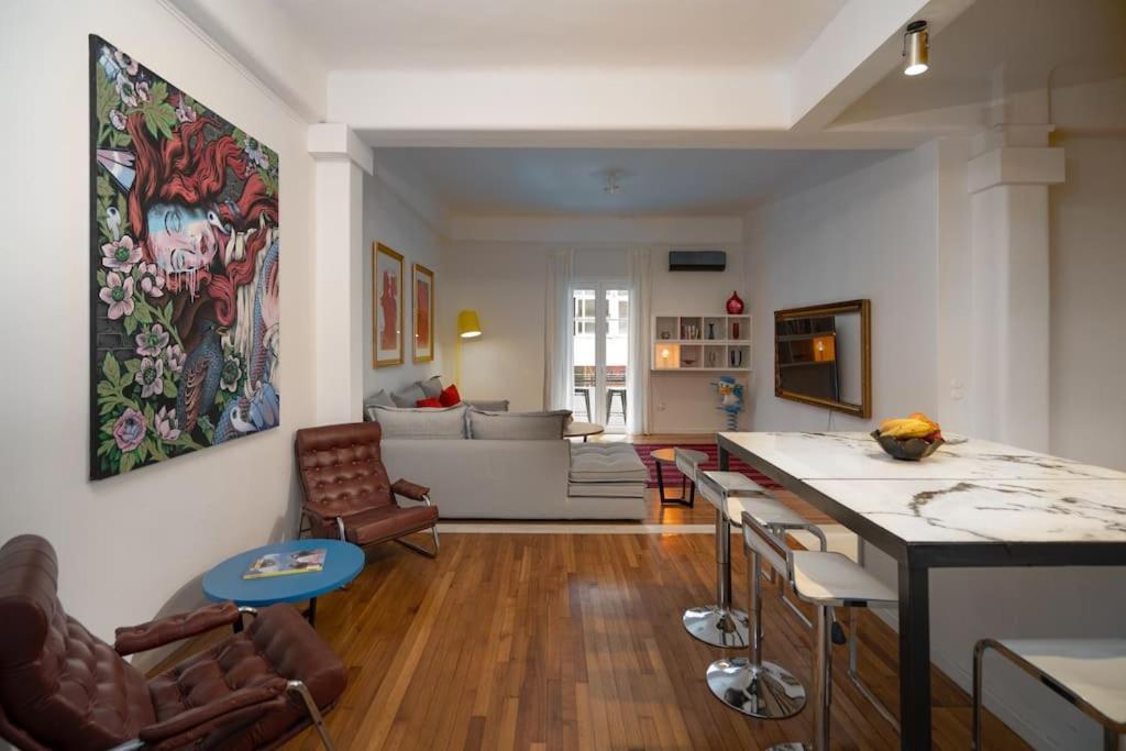 Ebullience - Stylish & Chic Athens Apartment Экстерьер фото