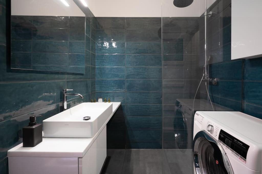 Ebullience - Stylish & Chic Athens Apartment Экстерьер фото
